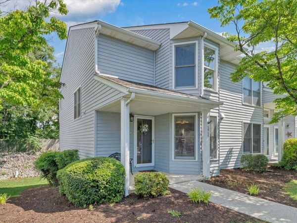4646 Mill View CT, Roanoke, VA 24018