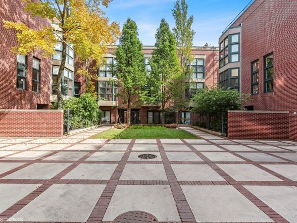 1701 N Halsted Street, Unit E2, Chicago, IL 60614