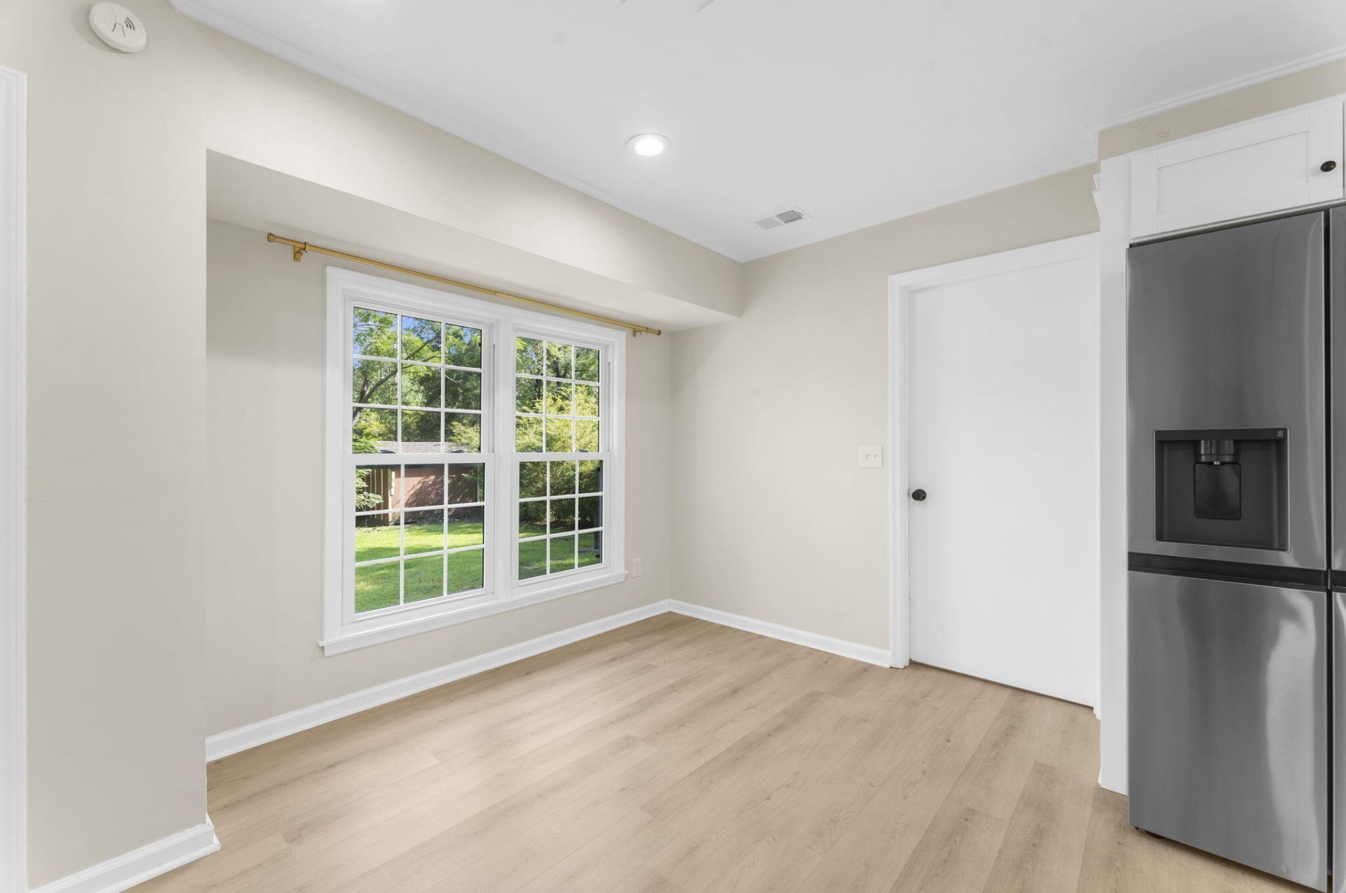 118 Bramwell Drive Photo 13