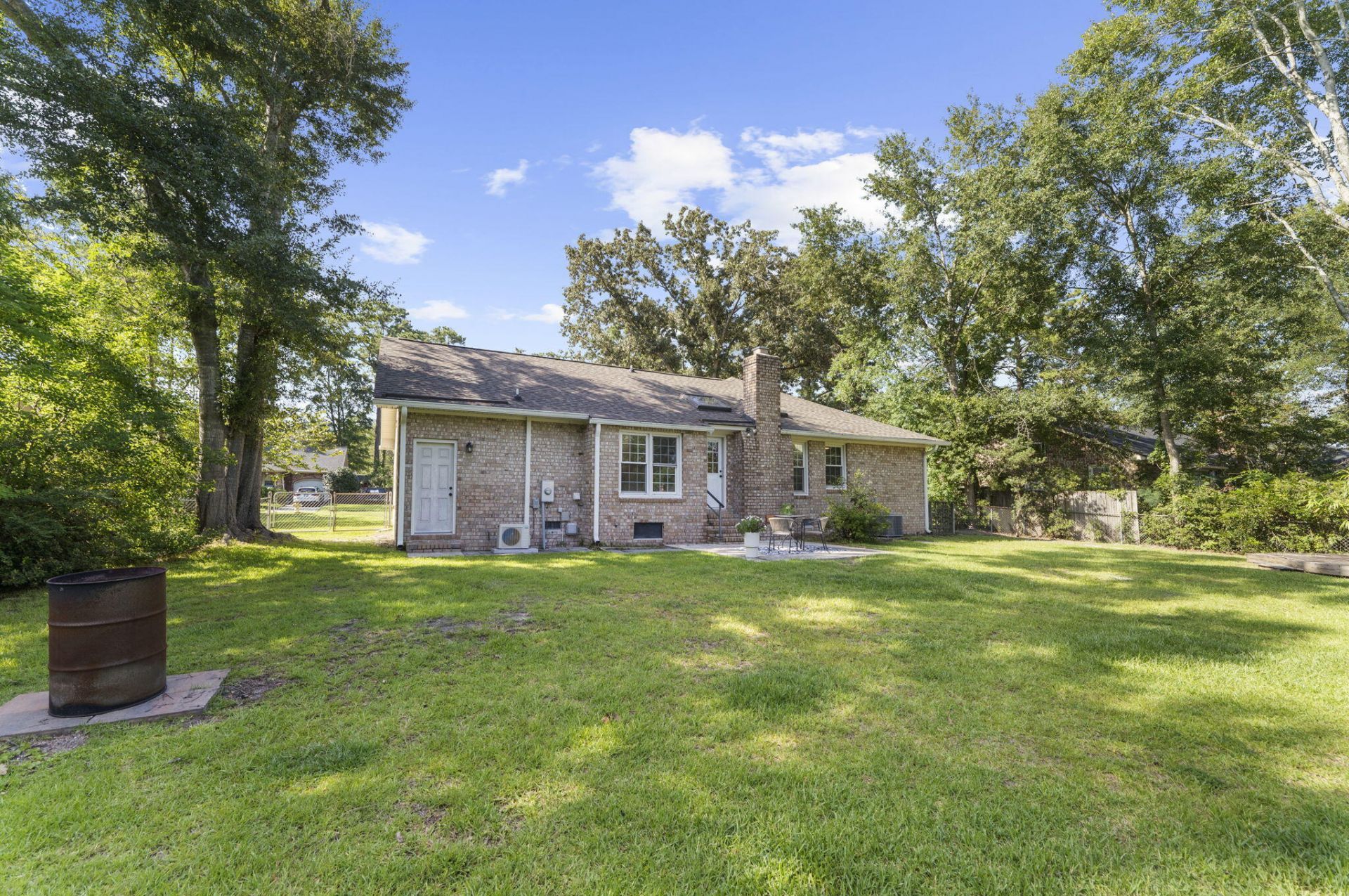 118 Bramwell Drive Photo 44