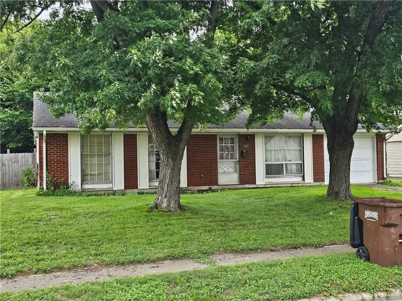1984 Gayhart Drive, Xenia, OH 45385 Photo 2