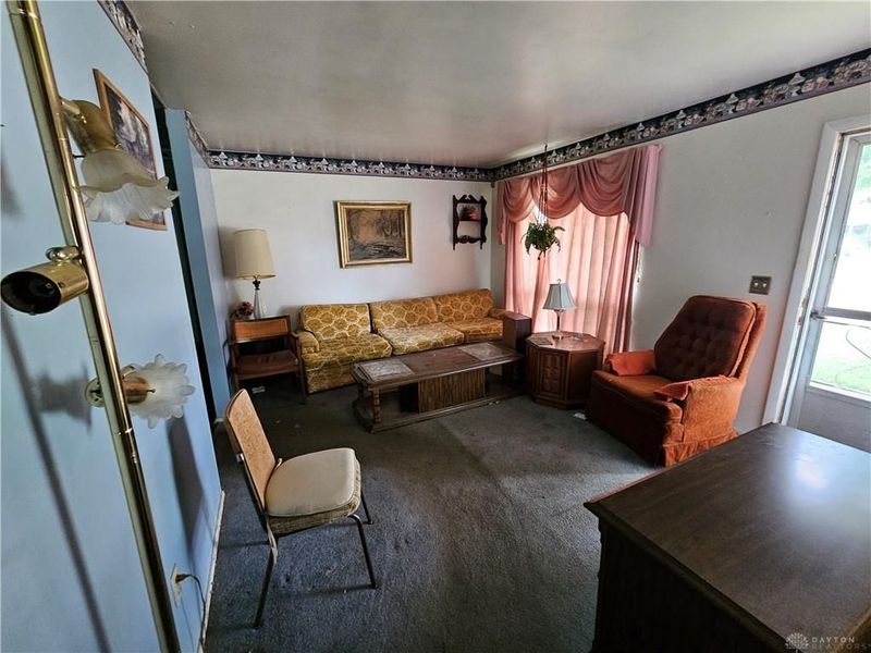 1984 Gayhart Drive, Xenia, OH 45385 Photo 4