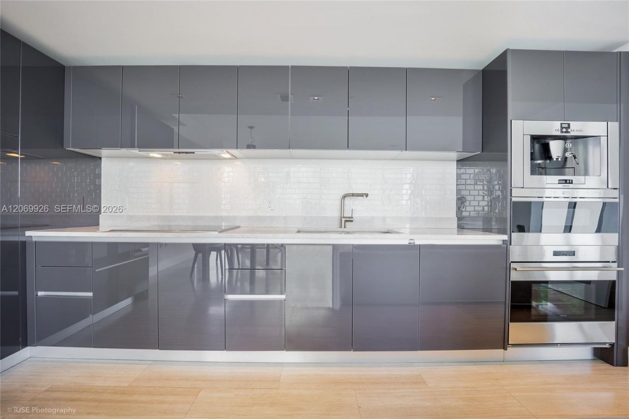 1451 Brickell Ave , Unit 1003, Miami, FL 33131 Photo