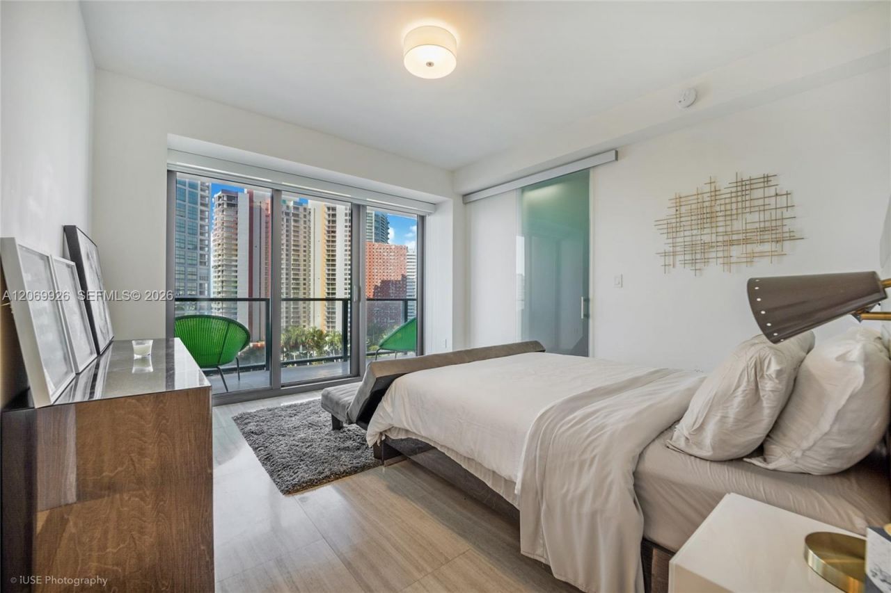 1451 Brickell Ave , Unit 1003, Miami, FL 33131 Photo