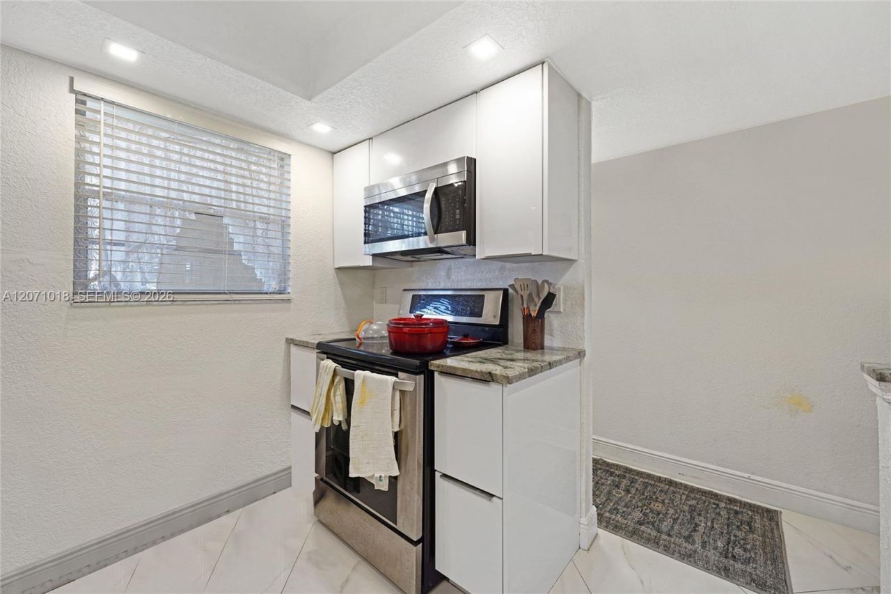 3241 Holiday Springs Blvd , Unit 106, Margate, FL 33063 Photo