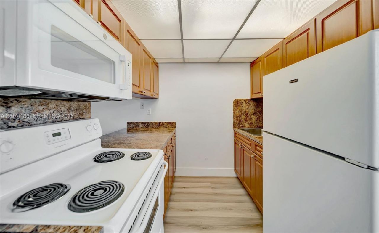 777 SW 9th Ave , Unit 301, Miami, FL 33130 Photo