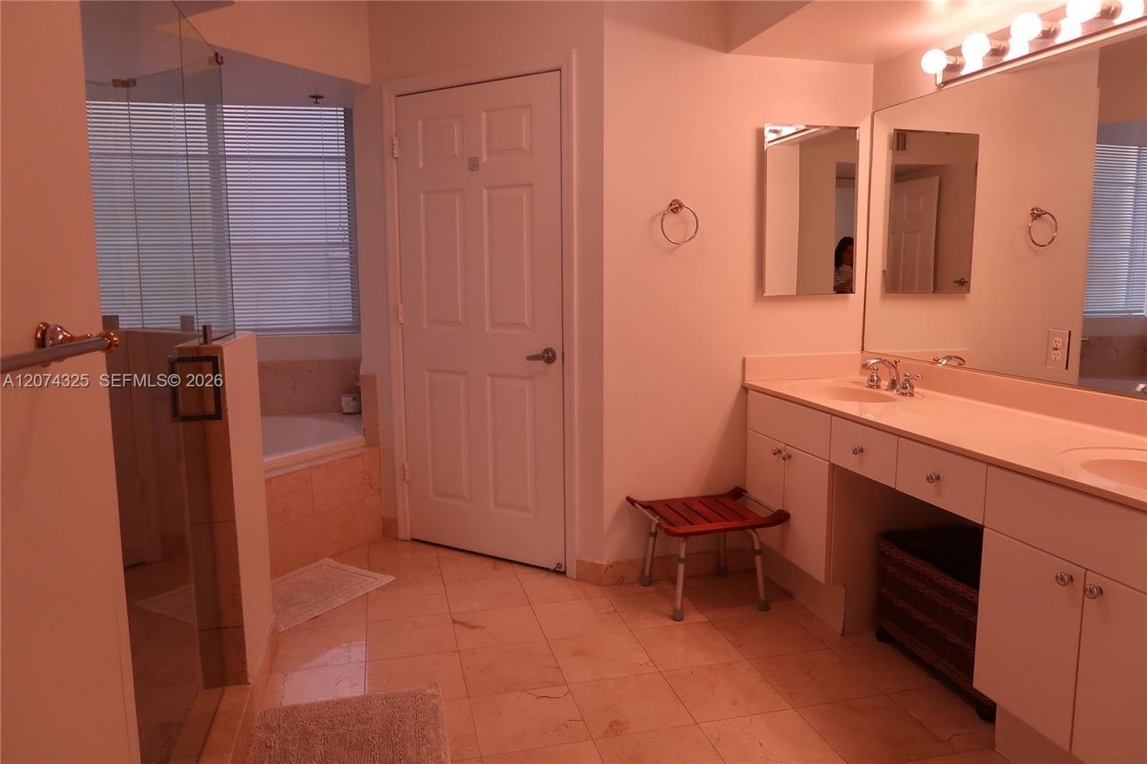 125 Jefferson Ave , Unit 115, Miami Beach, FL 33139 Photo