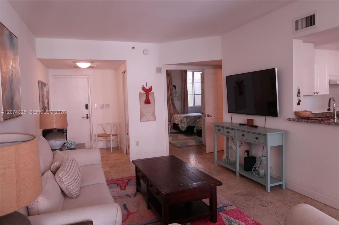 125 Jefferson Ave , Unit 115, Miami Beach, FL 33139 Photo