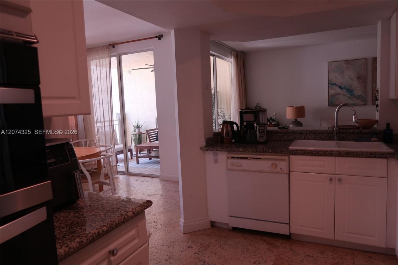 125 Jefferson Ave , Unit 115, Miami Beach, FL 33139 Photo