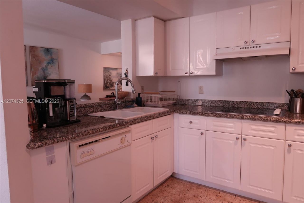 125 Jefferson Ave , Unit 115, Miami Beach, FL 33139 Photo