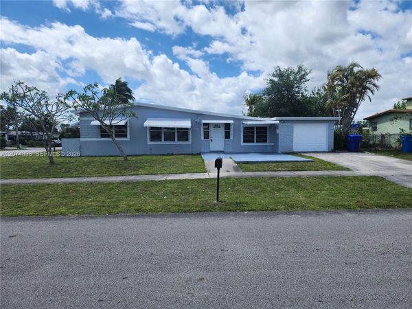 4100 SW 36th , West Park, FL 33023