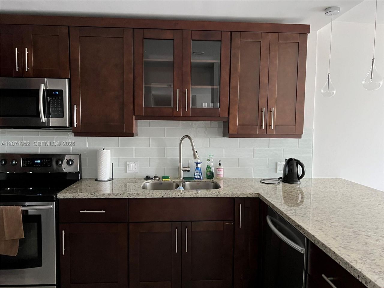 3375 N Country Club Dr , Unit 1408, Aventura, FL 33180 Photo