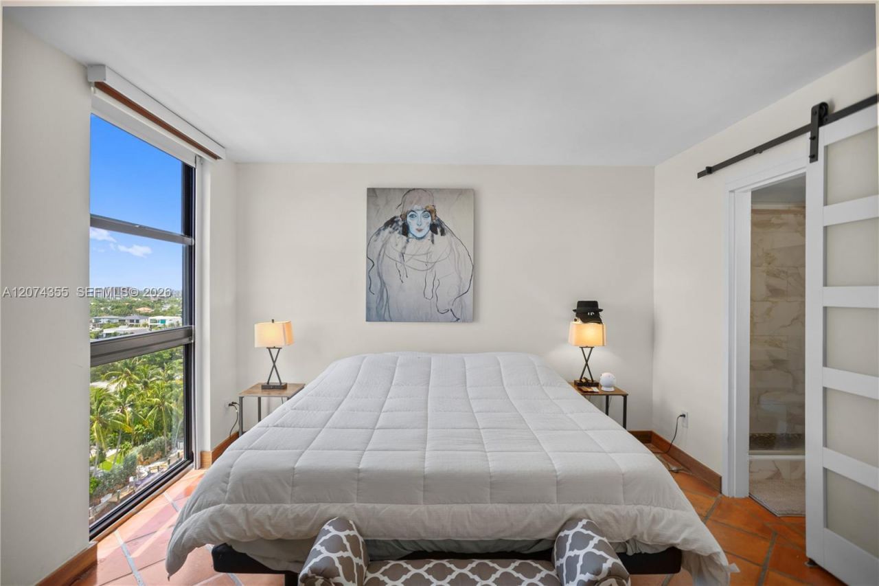 2350 NE 135th St , Unit 1204, North Miami, FL 33181 Photo