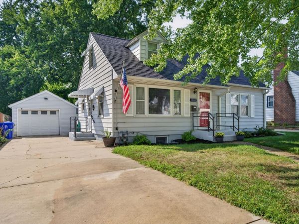 1007 11th Avenue NE, Rochester, MN 55906