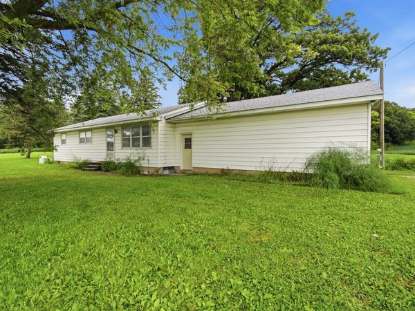 14771 295th Avenue , Waseca, MN 56093