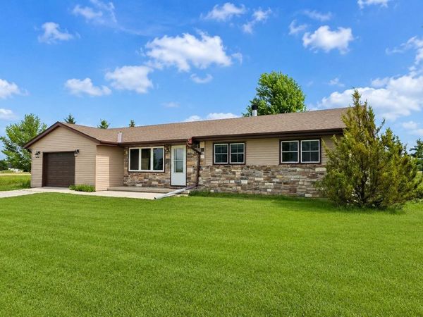 7039 W Kiln Drive, Watertown, WI 53098