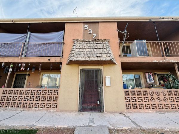 537 Kolson Circle , Unit D, Las Vegas, NV 89119