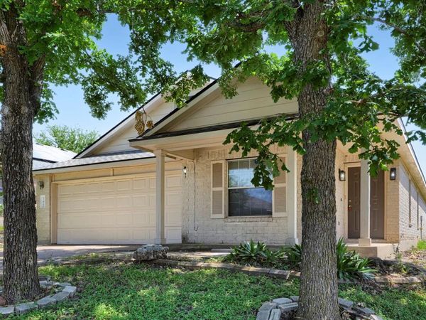 140 Plumbago CV, Buda, TX 78610