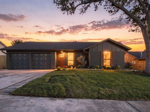 5001 Bundyhill DR, Austin, TX 78723