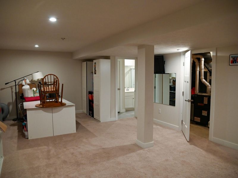 3258 Heatherstone Drive, Troy, OH 45373 Photo 2