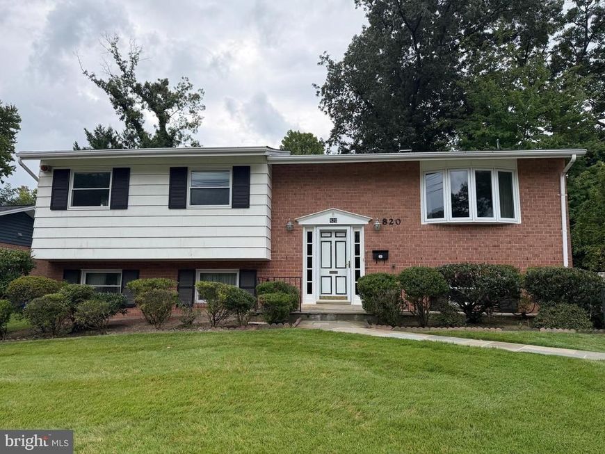 820 Lamberton Drive , Silver Spring, MD 20902 Main Photo
