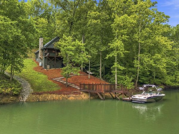 120 Daryl Way, Sevierville, TN 37876