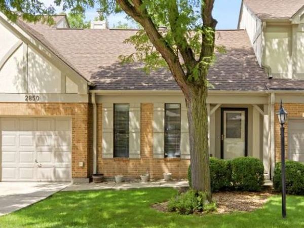 2850 Brighton Court, Westchester, IL 60154