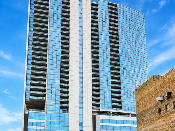 303 W Ohio Street, Unit 2902, Chicago, IL 60654