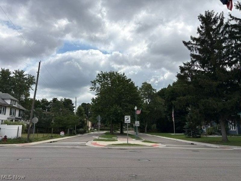 Canton, OH 44714 Photo 10