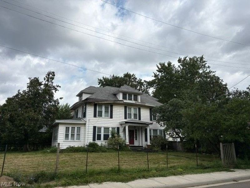 Canton, OH 44714 Photo 2
