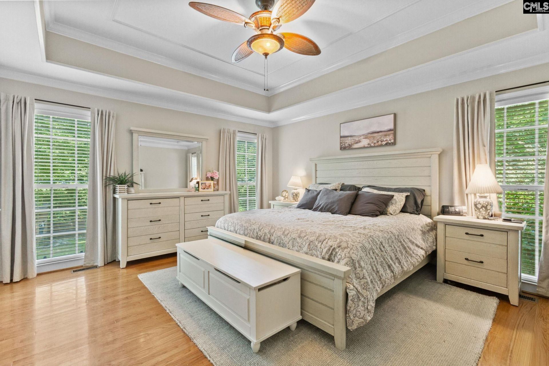 50 Edens Lane  Photo 20