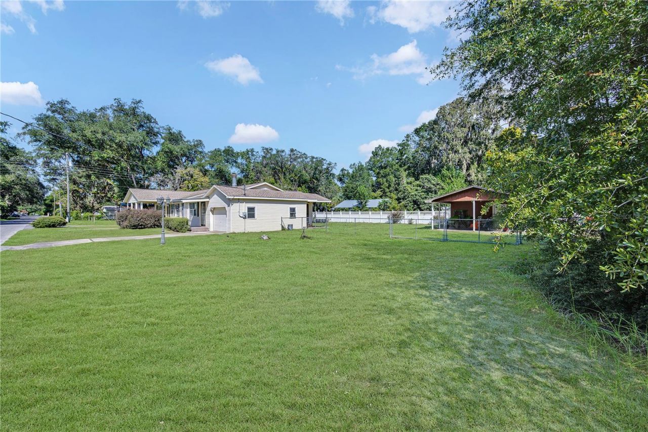 207 Senter Avenue Nw, Branford, FL 32008 Photo