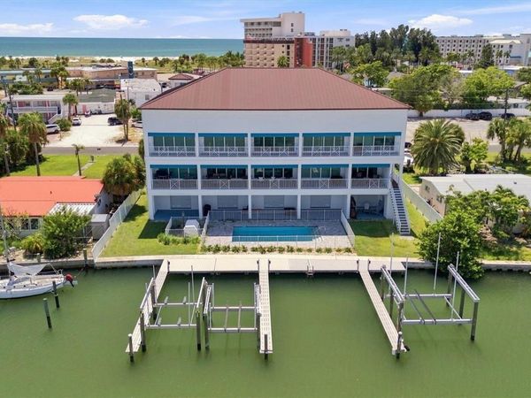 11797 1ST STREET E, TREASURE ISLAND, FL 33706