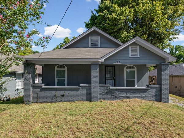 560 W PEEBLES RD, Memphis, TN 38109