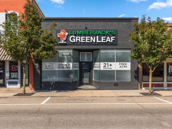 122 W Superior Street, Wayland, MI 49348
