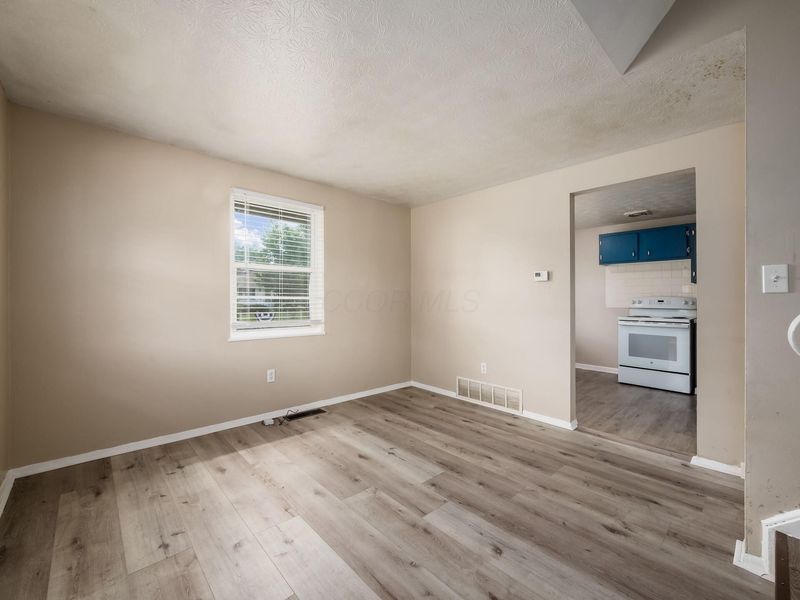 5639 Maple Canyon Avenue, Columbus, OH 43229 Photo 12