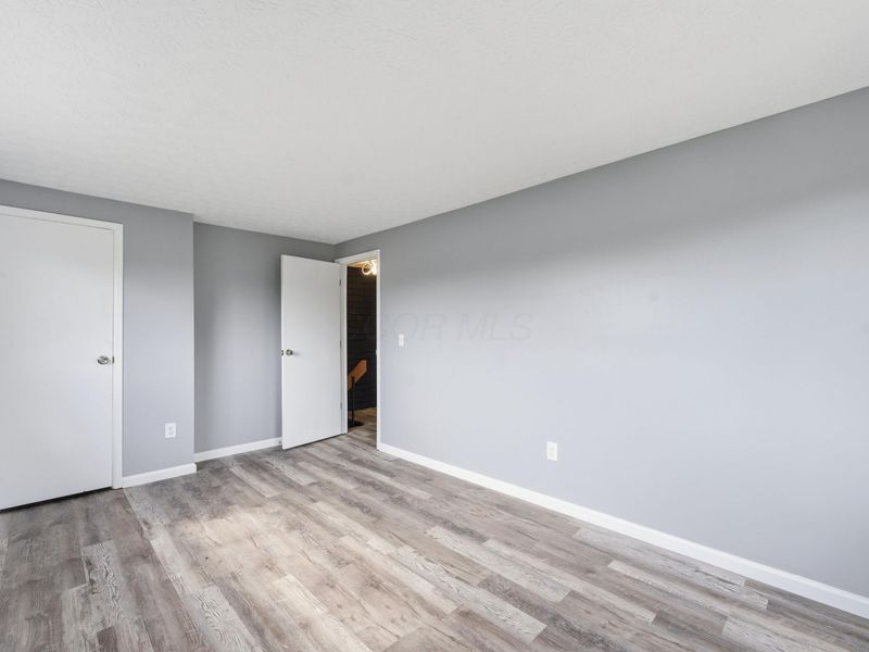 2467 Burgandy Lane , Unit C, Columbus, OH 43232 Photo 12
