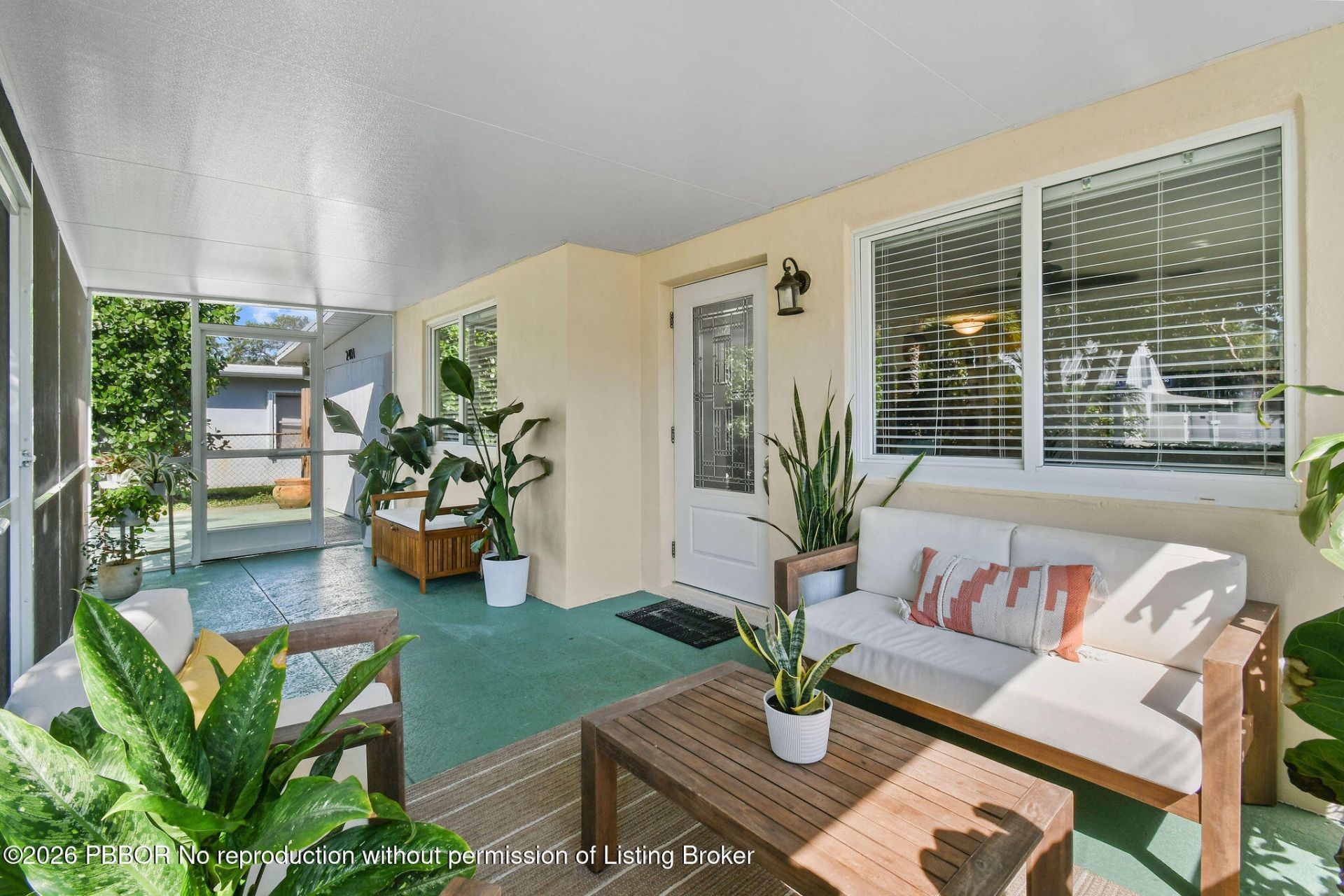 2401 Country Oaks Lane, Palm Beach Gardens, FL 33410 Photo