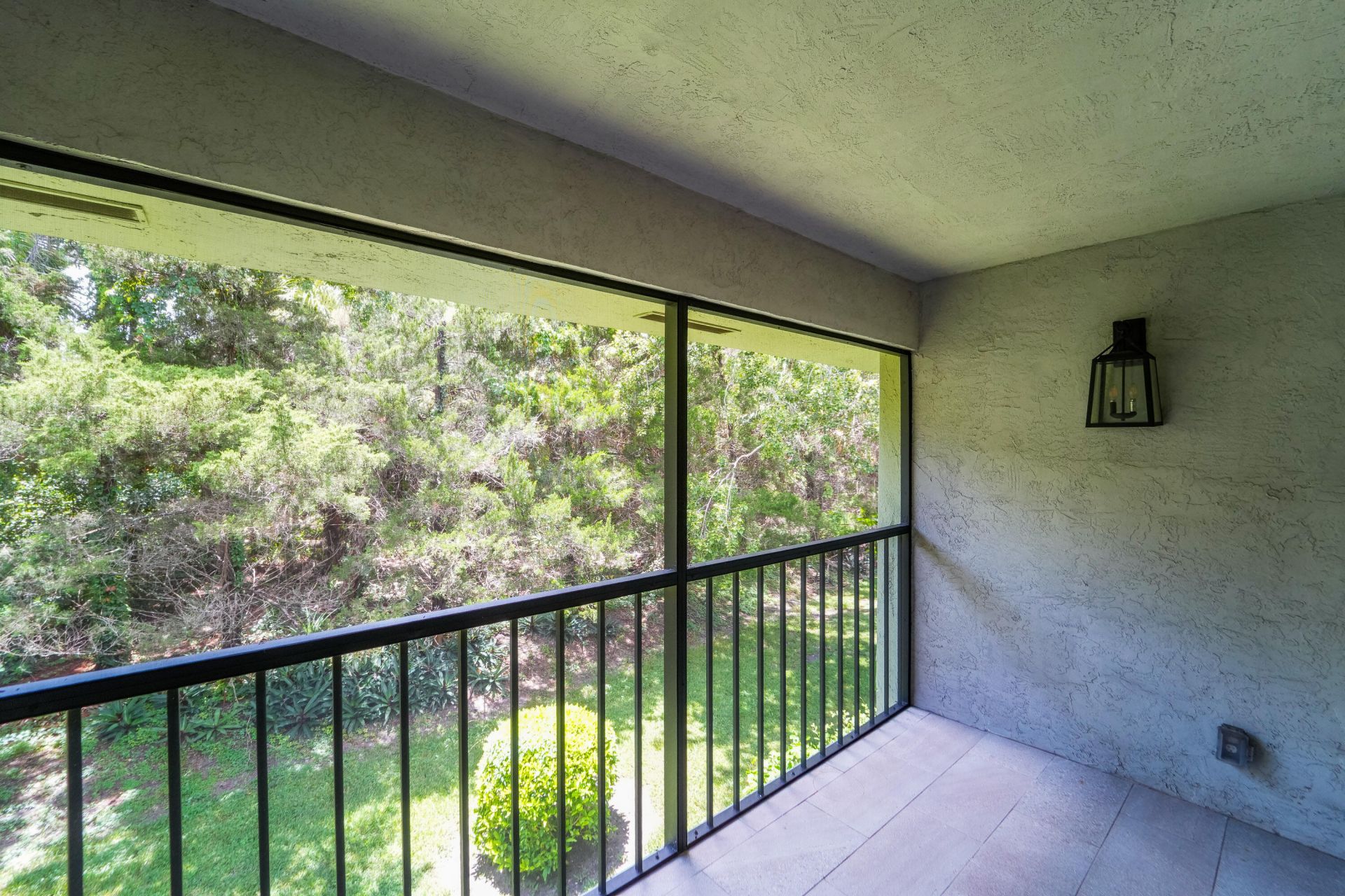 2101 Sabal Ridge Court, Unit F, Palm Beach Gardens, FL 33418 Photo