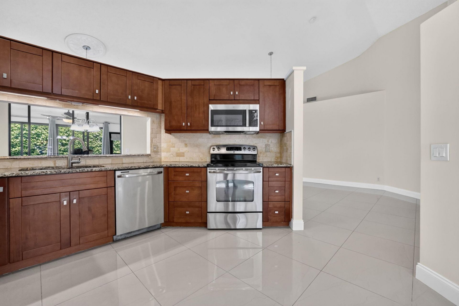 7548 Lexington Club Boulevard, Unit Apt A, Delray Beach, FL 33446 Photo