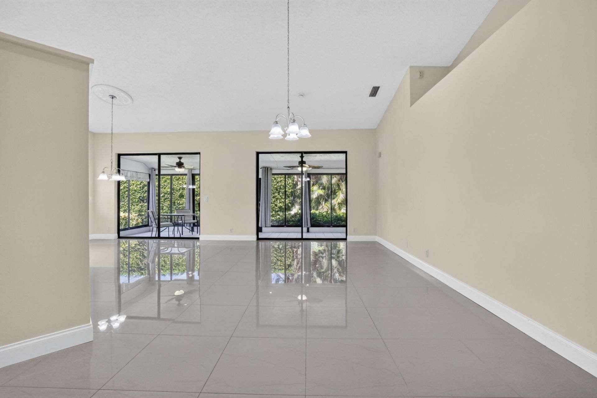 7548 Lexington Club Boulevard, Unit Apt A, Delray Beach, FL 33446 Photo
