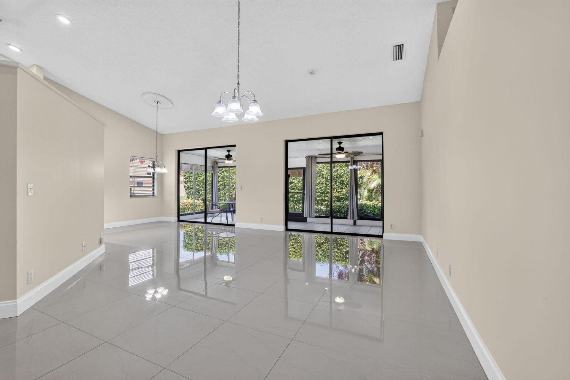 7548 Lexington Club Boulevard, Unit Apt A, Delray Beach, FL 33446 Photo