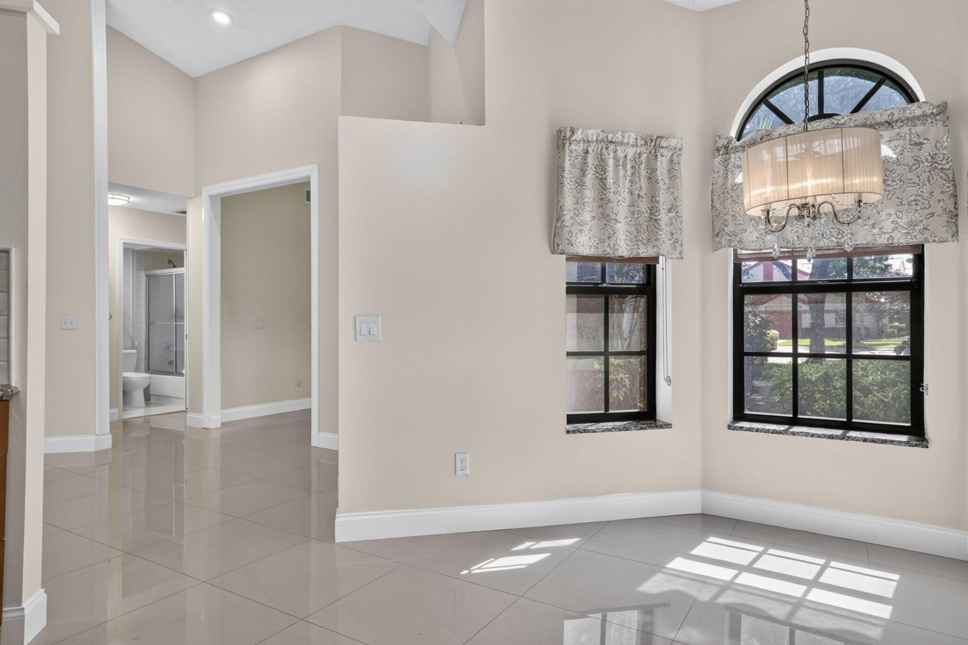 7548 Lexington Club Boulevard, Unit Apt A, Delray Beach, FL 33446 Photo