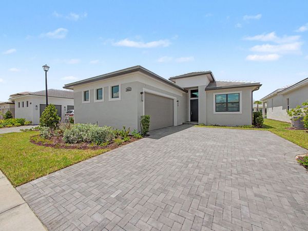 8623 SW CANTANTE Way, Port St. Lucie, FL 34987