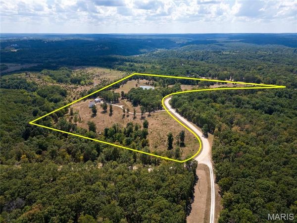 25200 Raleigh Road , Waynesville, MO 65583