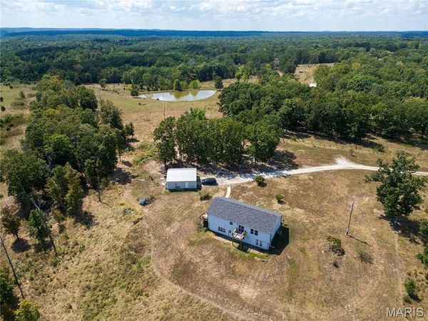 25200 Raleigh Road, Waynesville, MO 65583