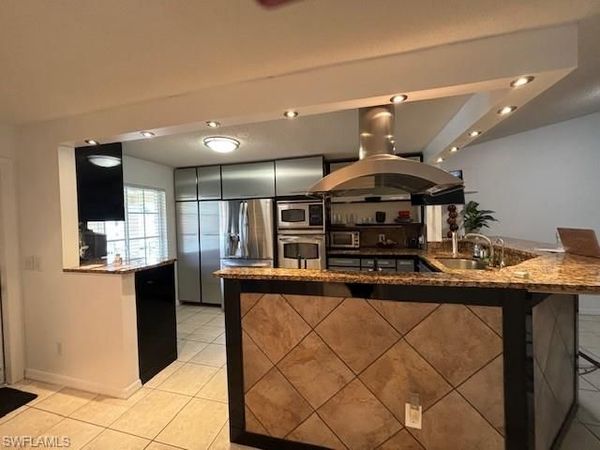 7779 Jewel LN , Unit 202, NAPLES, FL 34109