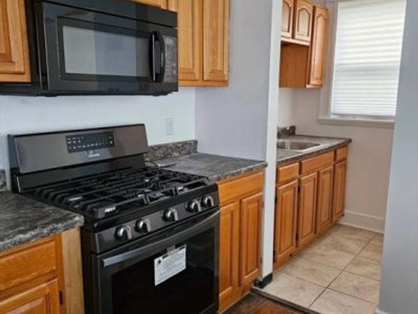 8 Astoria St, Unit 2, Boston, MA 02126