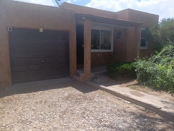 230 Espanola Street NE, Albuquerque, NM 87108
