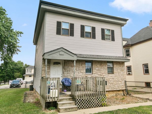 621 Oneida Street , Unit 2, Joliet, IL 60435